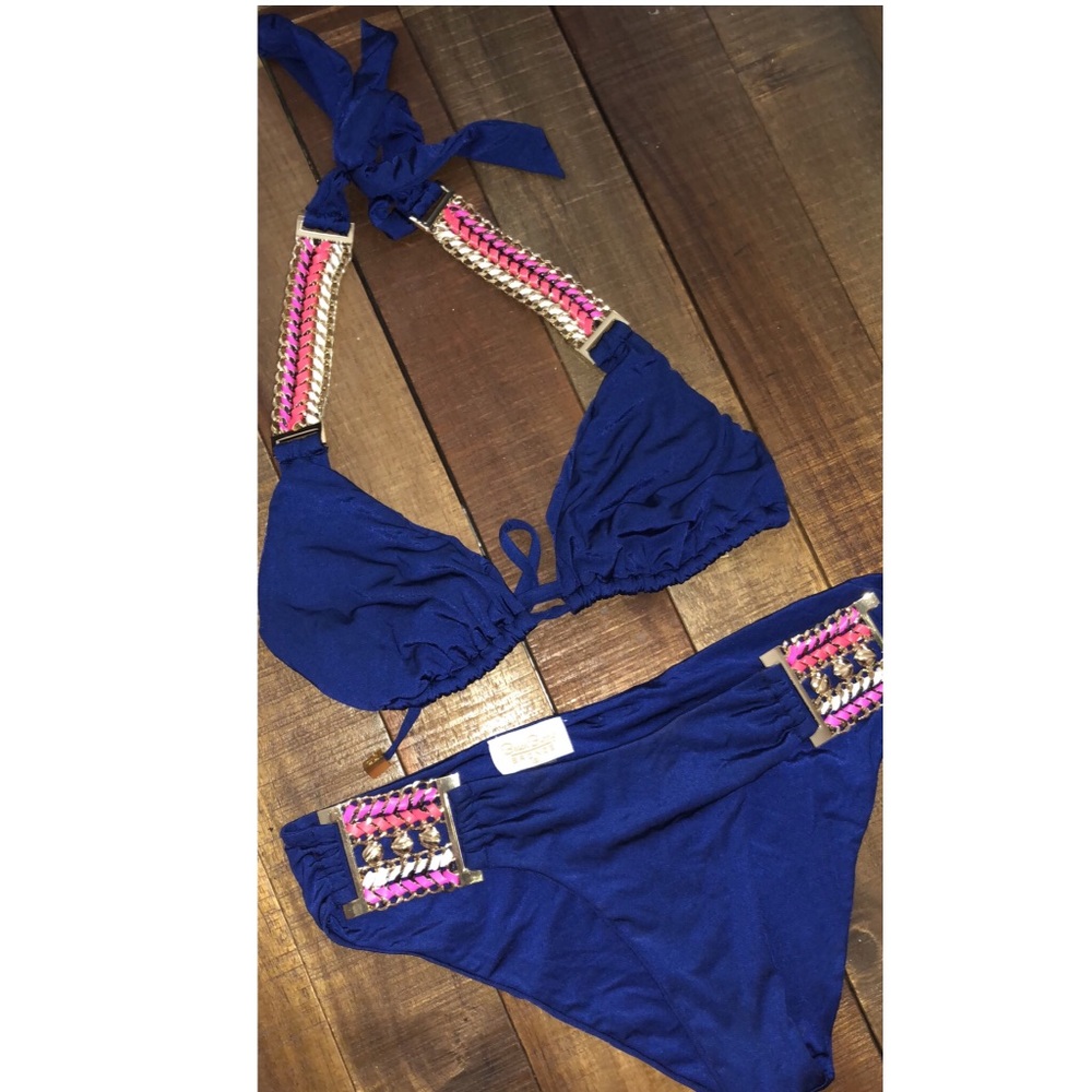 Beach bunny bikini